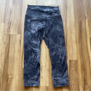 Lululemon Align Crop 21" Diamond Dye Pitch Grey Graphite Grey Size 6 high rise